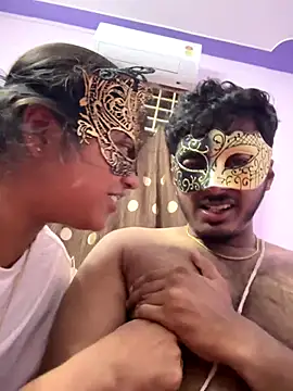 Snapshot of VVcouple chatting on 09.10.25 VVcouple online show from 09.10.25