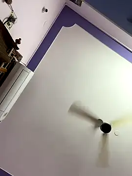 Snapshot of VVcouple chatting on 09.29.25 VVcouple online show from 09.29.25