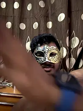 Snapshot of VVcouple chatting on 10.23.25 VVcouple online show from 10.23.25