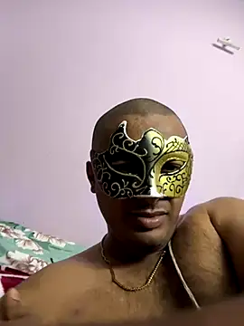 VVcouple online show from 11.22.25