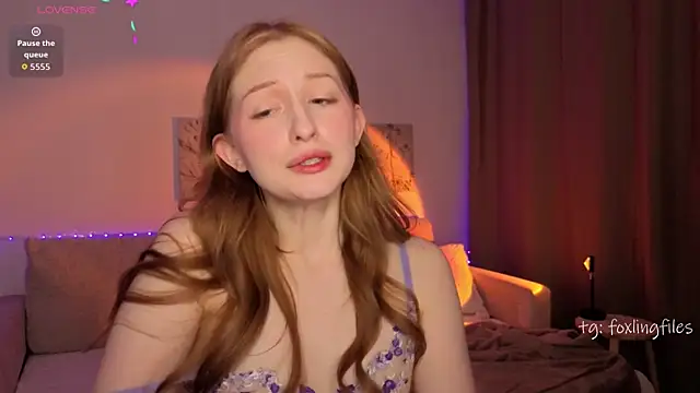 Betty Twinkle online show from 11.22.25