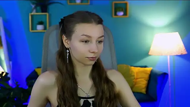 Snapshot of JulieDaniel chatting on 02.12.26 JulieDaniel online show from 02.12.26