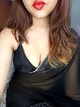 Hot malika19 online show from 12.17.25