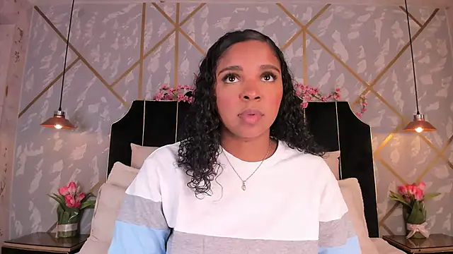 LisaMendez online show from 05.23.26