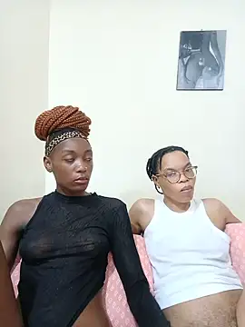 Snapshot of Sexy_Dymme chatting on 05.19.26 Sexy Dymme online show from 05.19.26