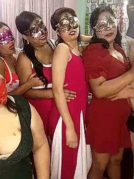 Sexy anaamika online show from 12.18.25