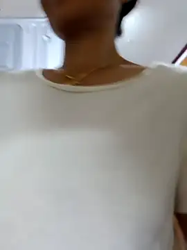 Mama Eva 1 online show from 10.13.25