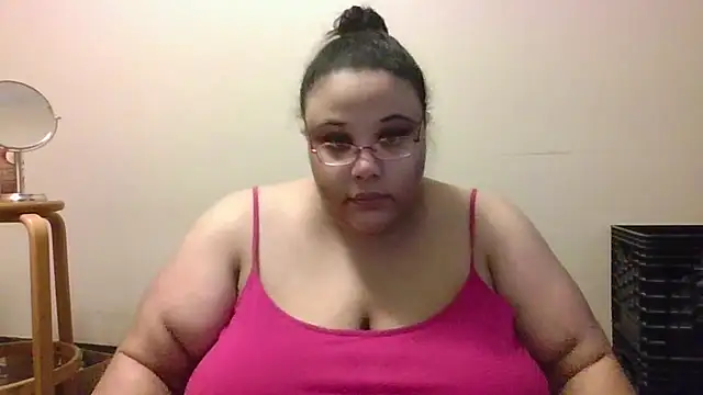 SexyBBW10790 online show from 11.07.25