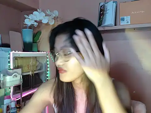 skinny gracie online show from 10.18.25