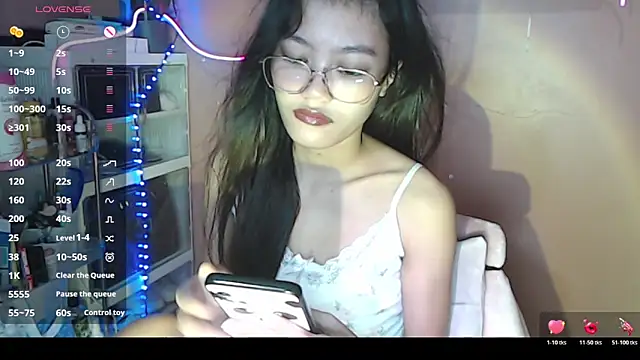 skinny gracie online show from 12.17.25