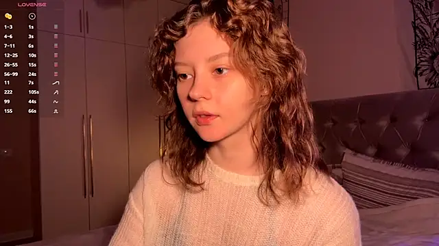 Snapshot of IrisPurrphy chatting on 10.26.25 IrisPurrphy online show from 10.26.25