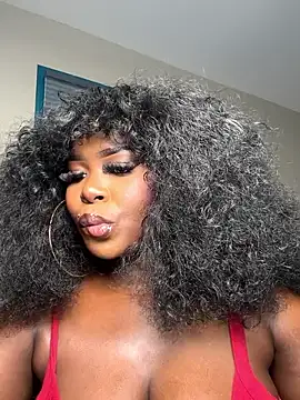 WomanNextdoor1 online show from 11.30.25