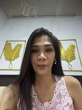 Snapshot of Misstrex_kylieElfie chatting on 01.13.26 Misstrex kylieElfie online show from 01.13.26