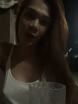 Snapshot of Misstrex_kylieElfie chatting on 07.18.26 Misstrex kylieElfie online show from 07.18.26