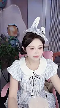 CAICAI BABY online show from 11.14.25