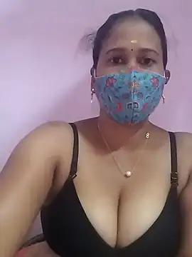 Snapshot of Tamil_Amul chatting on 11.29.25 Tamil Amul online show from 11.29.25