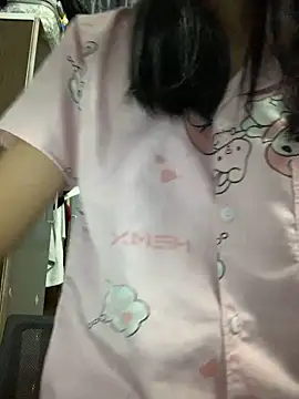 Minee1202 online show from 10.27.25