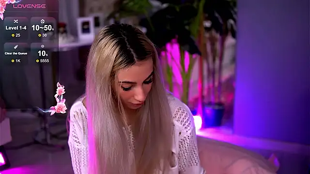 AwaLynch online show from 03.03.26