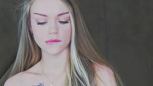 MarilynNova online show from 04.14.26