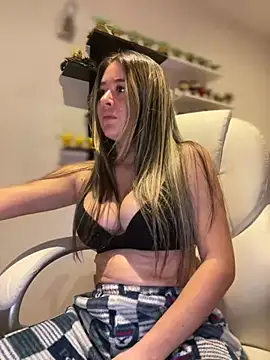 Sharon 07 online show from 03.05.25