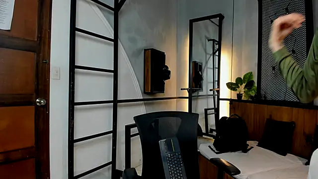 Dani mc1 online show from 11.09.25