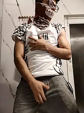 Snapshot of mrmasseur06 chatting on 03.30.26 mrmasseur06 online show from 03.30.26