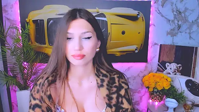 Mollyinyourmind online show from 09.28.25