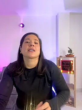 leiablack online show from 10.23.25