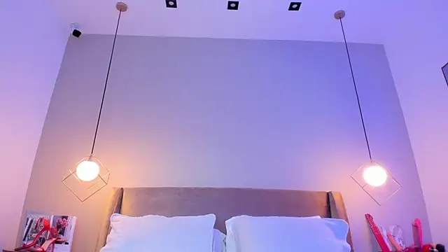 Zammy Sanz online show from 11.09.25