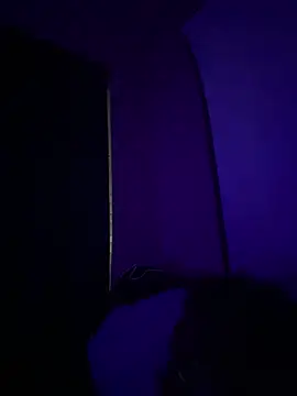 Snapshot of Triggerhappycj100 chatting on 11.01.25 Triggerhappycj100 online show from 11.01.25