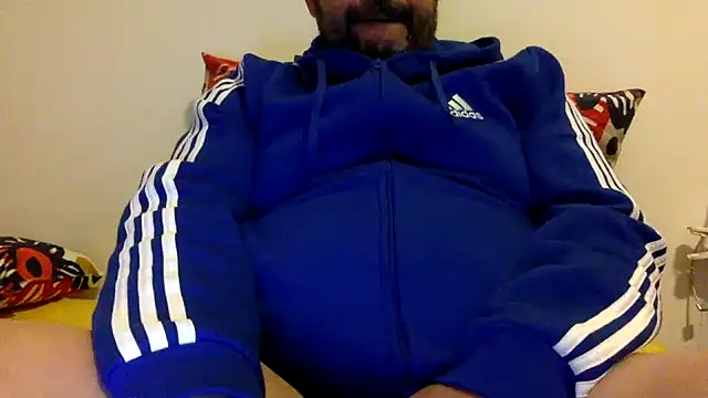 Snapshot of steve669_hot chatting on 10.23.25 steve669 hot online show from 10.23.25