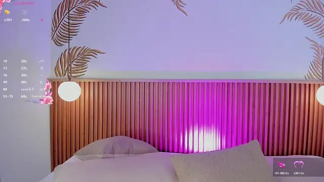 Valleriie  online show from 03.29.26