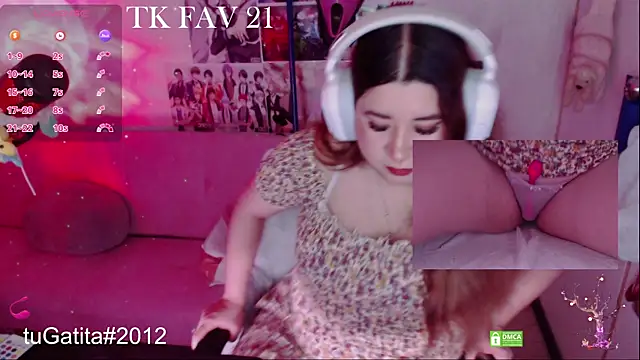 Pink girl0n online show from 04.05.26