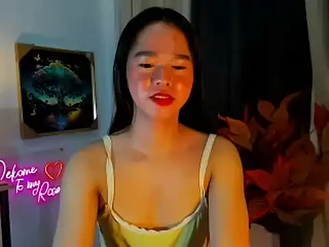 Snapshot of imyourtinybuuny chatting on 12.16.25 imyourtinybuuny online show from 12.16.25