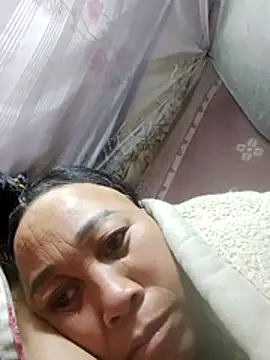 Snapshot of Mamapm20 chatting on 12.04.25 Mamapm20 online show from 12.04.25