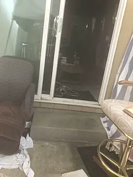 Uncutlounge online show from 04.12.26