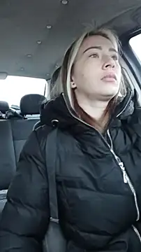 Reina Cummings online show from 12.16.25