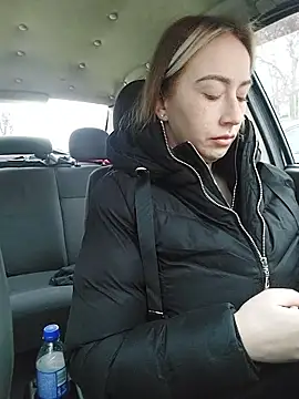 Snapshot of Reina_Cummings chatting on 01.19.26 Reina Cummings online show from 01.19.26