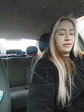 Snapshot of Reina_Cummings chatting on 03.03.26 Reina Cummings online show from 03.03.26