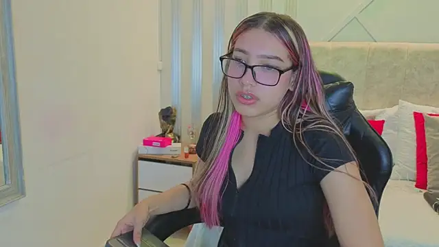 nami sweet  online show from 11.08.25