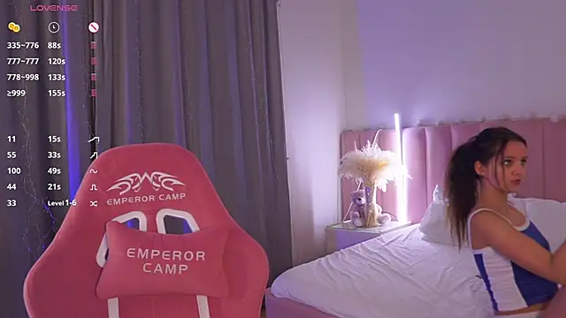 LilLisa online show from 02.05.26