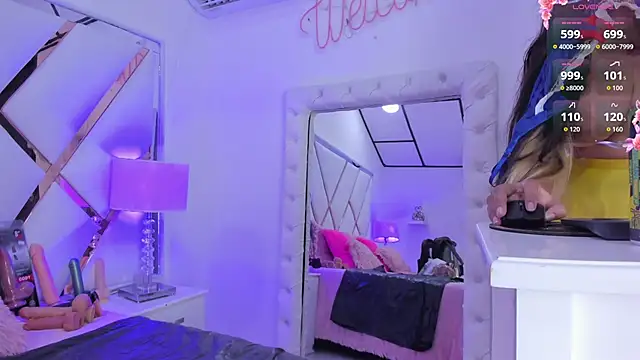 megann  up online show from 10.10.25