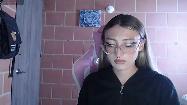 Andrea camilaaa online show from 09.30.25