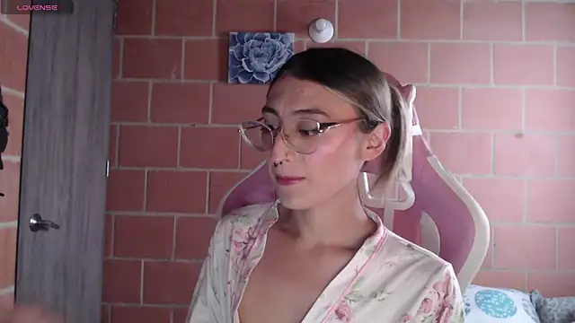 Andrea camilaaa online show from 12.20.25