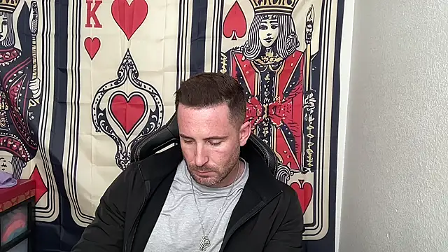 Snapshot of brettmycles28 chatting on 11.17.25 brettmycles28 online show from 11.17.25