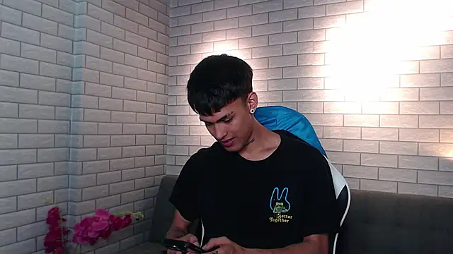 Snapshot of Thiago_twink chatting on 09.19.25 Thiago twink online show from 09.19.25