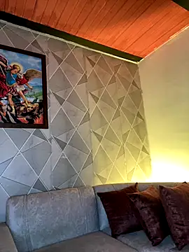 Snapshot of Alisse_taylor2 chatting on 10.18.25 Alisse taylor2 online show from 10.18.25