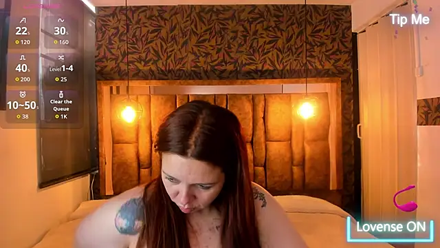 Isa Thompson   online show from 10.23.25