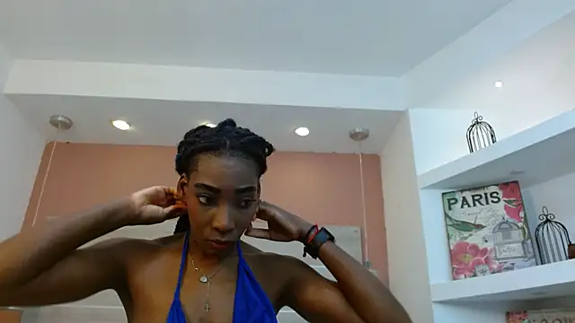 Snapshot of AlexandraCambell chatting on 05.01.26 AlexandraCambell online show from 05.01.26