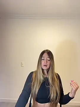 Zara Ross online show from 10.25.25